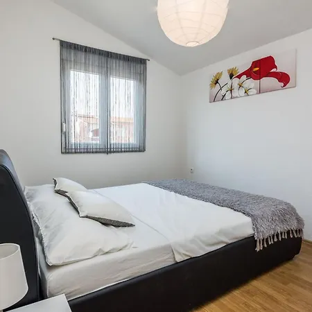 Apartman Wenig By Interhome