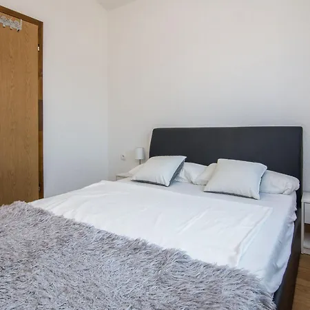 Apartman Wenig By Interhome Vir