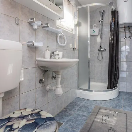 Wenig By Interhome *